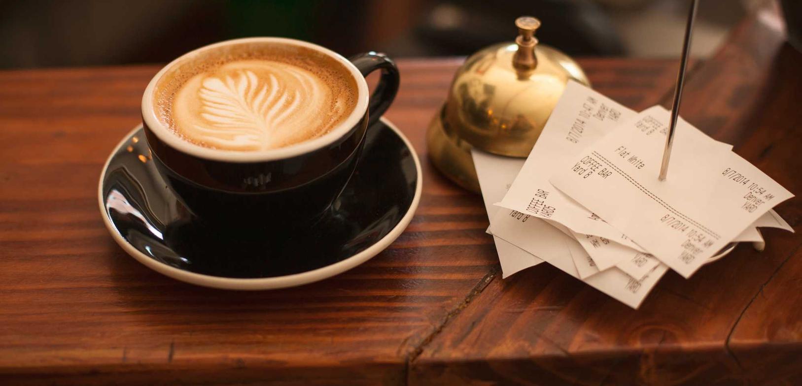 信时空实名账号：流量卡在智能化金融中的应用与发展趋势