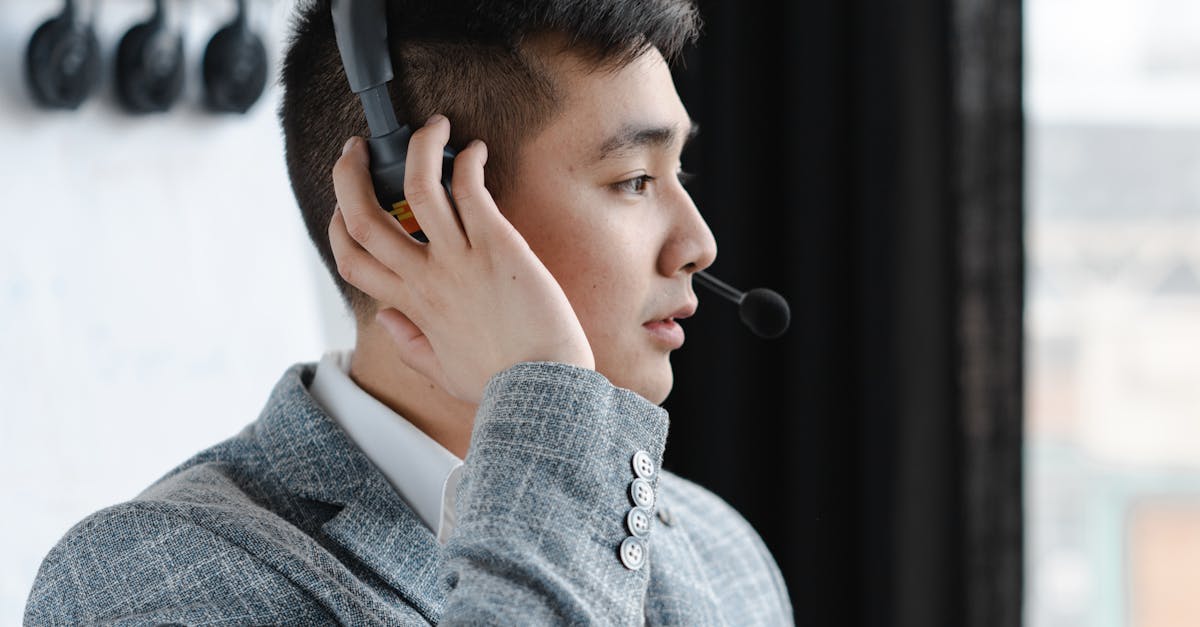 聚名网实名账号:行星详情下载教程app